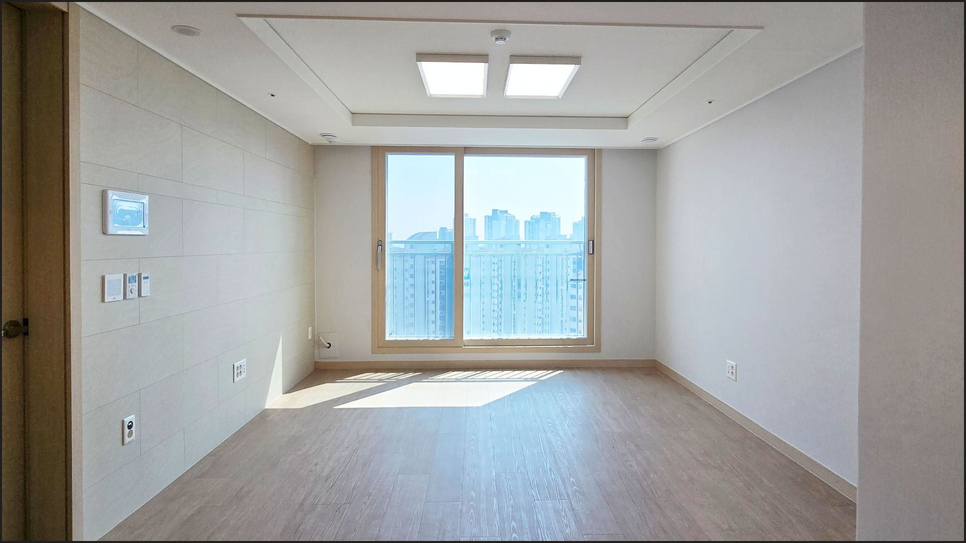 아산 모종 전세아파트 26평 거실